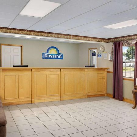Days Inn By Wyndham Lake City I-75 Exterior photo